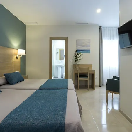 Sur Hotel 2*